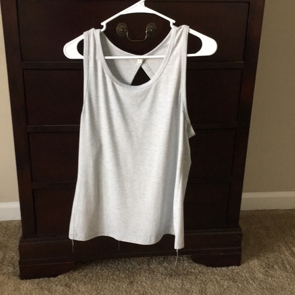 Fitness tank top NWOT - Picture 1 of 4